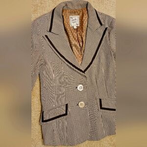 Nanette Lepore Blazer sz 4